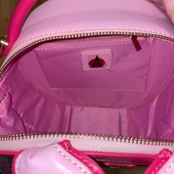 Jeffree Star pig purse, EUC - Picture 6 of 10